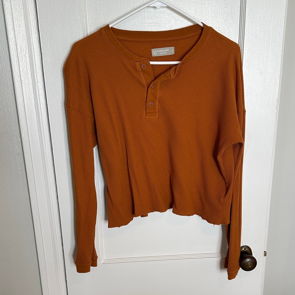 Everlane Rust Henley Long Sleeve Top, s